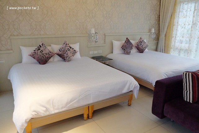 宜蘭冬山｜微風小棧民宿，享受荷畔池泡湯，提供腳踏車供親子騎乘，鄰近羅東夜市與羅東公園 @飛天璇的口袋