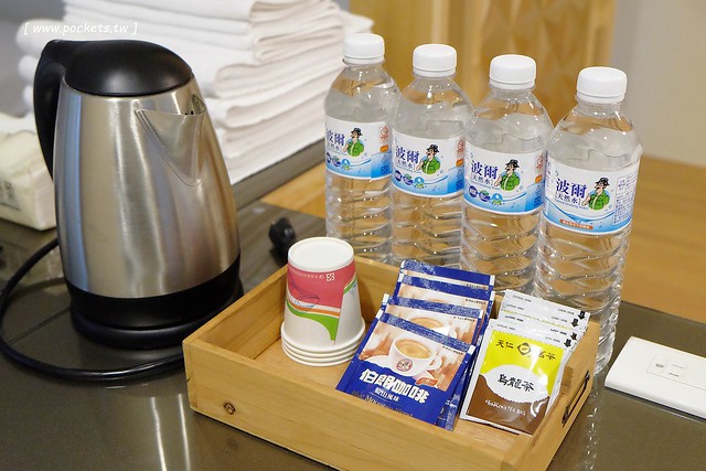 宜蘭冬山｜微風小棧民宿，享受荷畔池泡湯，提供腳踏車供親子騎乘，鄰近羅東夜市與羅東公園 @飛天璇的口袋