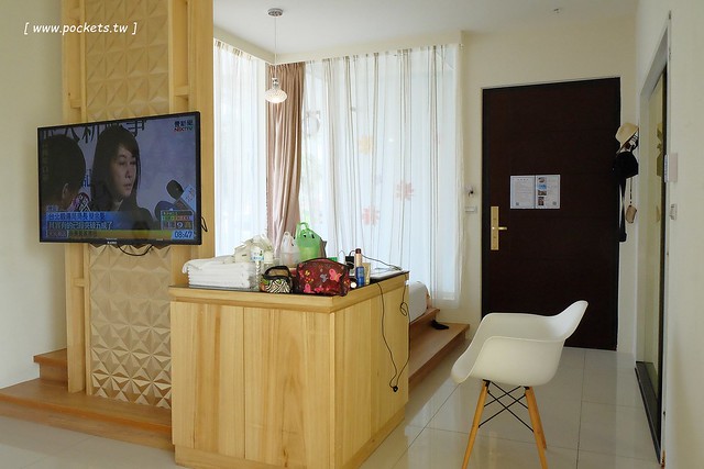 宜蘭冬山｜微風小棧民宿，享受荷畔池泡湯，提供腳踏車供親子騎乘，鄰近羅東夜市與羅東公園 @飛天璇的口袋