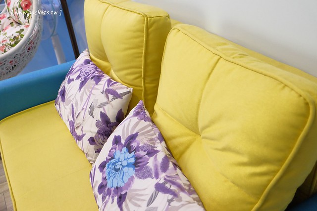 風車花園城堡┃宜蘭民宿推薦：溫馨浪漫以卡童話故事為主題的民宿，有可愛的龍貓房、老皮阿寶房，還有浪漫的藍洞房，凡爾賽房，適合情侶和親子入住(文末抽住宿券) @飛天璇的口袋