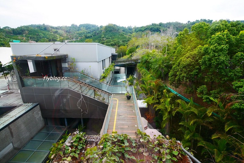 台中北屯｜日光溫泉會館：大坑最頂級的溫泉飯店，一泊二食享受泡湯、美食和採草莓之趣，台中兩天一夜輕旅行 @飛天璇的口袋