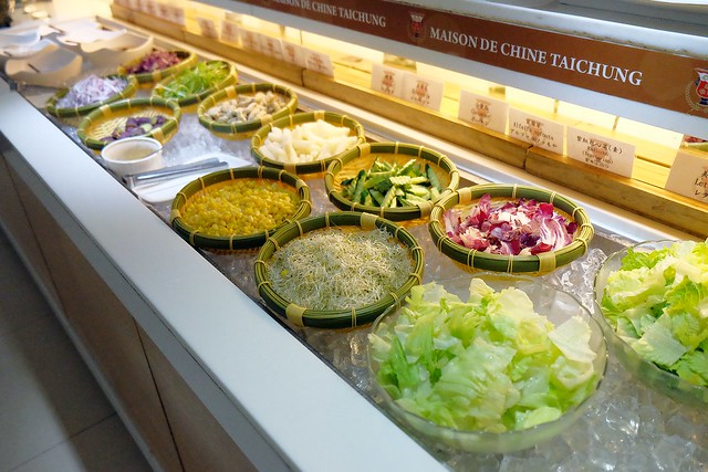 台中兆品酒店┃台中飯店推薦：鄰近中清交流道和逢甲商圈，附有中西餐飲部、健身房、SPA室，還有兒童遊戲區、澡盆、大浴缸，CP值很高的商務飯店和親子飯店 @飛天璇的口袋