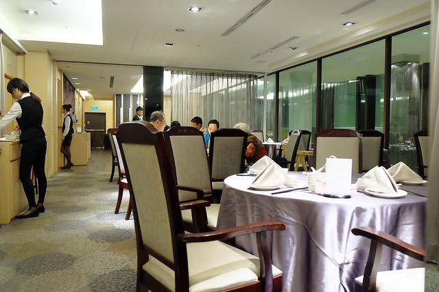 台中兆品酒店┃台中飯店推薦：鄰近中清交流道和逢甲商圈，附有中西餐飲部、健身房、SPA室，還有兒童遊戲區、澡盆、大浴缸，CP值很高的商務飯店和親子飯店 @飛天璇的口袋