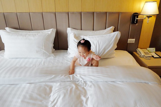 台中兆品酒店┃台中飯店推薦：鄰近中清交流道和逢甲商圈，附有中西餐飲部、健身房、SPA室，還有兒童遊戲區、澡盆、大浴缸，CP值很高的商務飯店和親子飯店 @飛天璇的口袋