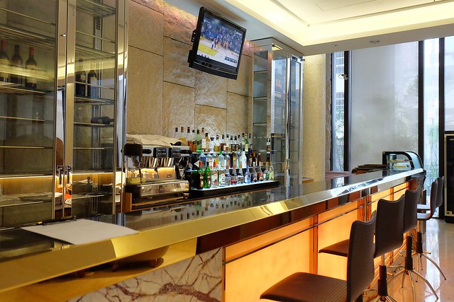 台中兆品酒店┃台中飯店推薦：鄰近中清交流道和逢甲商圈，附有中西餐飲部、健身房、SPA室，還有兒童遊戲區、澡盆、大浴缸，CP值很高的商務飯店和親子飯店 @飛天璇的口袋