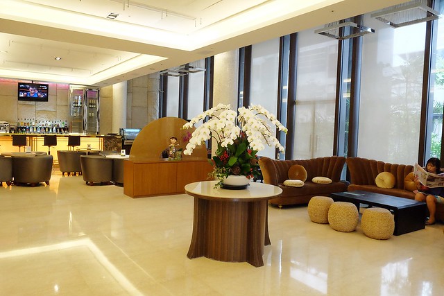 台中兆品酒店┃台中飯店推薦：鄰近中清交流道和逢甲商圈，附有中西餐飲部、健身房、SPA室，還有兒童遊戲區、澡盆、大浴缸，CP值很高的商務飯店和親子飯店 @飛天璇的口袋