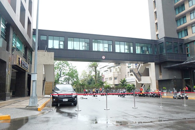 台中兆品酒店┃台中飯店推薦：鄰近中清交流道和逢甲商圈，附有中西餐飲部、健身房、SPA室，還有兒童遊戲區、澡盆、大浴缸，CP值很高的商務飯店和親子飯店 @飛天璇的口袋