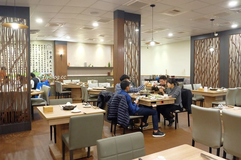 牛老大涮牛肉火鍋｜高雄在地20年的老店，使用台灣現宰溫體牛，食材新鮮就是好吃 @飛天璇的口袋