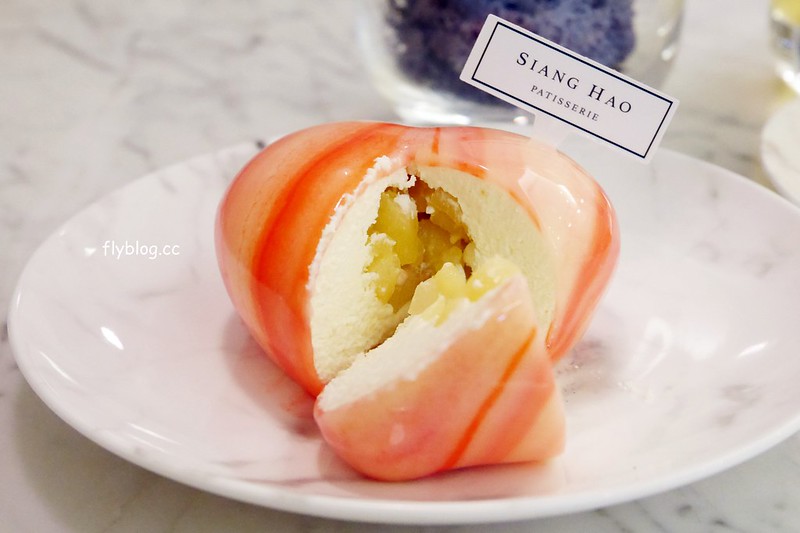 SIANG HAO手作甜點┃台中西屯：台中超夯大理石鏡面蛋糕，宛如藝術品的漂亮甜點，好吃又好拍的IG打卡熱門景點 @飛天璇的口袋