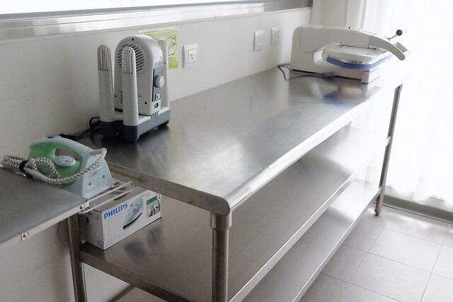 成旅晶贊飯店┃台中住宿推薦：充滿活力朝氣的清新綠色系飯店，位於台中市區鄰近台中火車站和台中公園，有健身房、洗衣室和商務室，房間免費Wi-Fi上網 @飛天璇的口袋