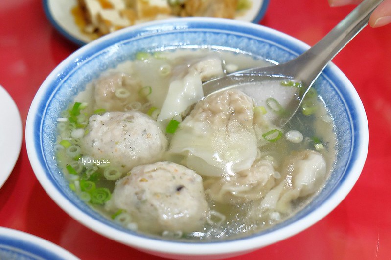 宜蘭羅東｜文昌炸醬麵，樸實簡單的羅東美食，選擇性困難者直接點雙醬麵 @飛天璇的口袋