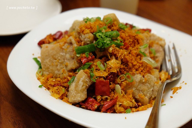 翠園小館┃台中西區美食：熱炒大菜又推陳出新，兼具吃巧又吃飽，台中母親節餐廳推薦，招牌木桶豆花記得要點，台中廣三SOGO百貨15樓 @飛天璇的口袋