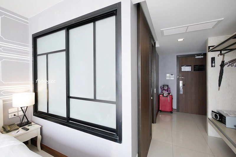 泰國清邁｜清邁尼曼藝術畫廊飯店 Art Mai Gallery Nimman Hotel，以當代藝術為主題的超棒飯店，距離尼曼Maya百貨步行5分鐘 @飛天璇的口袋