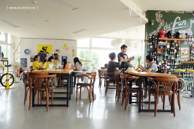 熊轉家小豬食┃霧峰美食餐廳：手作餐點嚴選用心食材，室內有很多可愛的小豬，位於霧峰921地震園區裡面，鄰近霧峰光復新村，是親子友善餐廳 @飛天璇的口袋