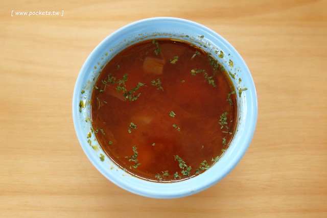 熊轉家小豬食┃霧峰美食餐廳：手作餐點嚴選用心食材，室內有很多可愛的小豬，位於霧峰921地震園區裡面，鄰近霧峰光復新村，是親子友善餐廳 @飛天璇的口袋