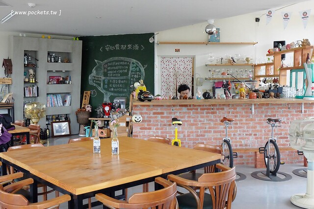 熊轉家小豬食┃霧峰美食餐廳：手作餐點嚴選用心食材，室內有很多可愛的小豬，位於霧峰921地震園區裡面，鄰近霧峰光復新村，是親子友善餐廳 @飛天璇的口袋