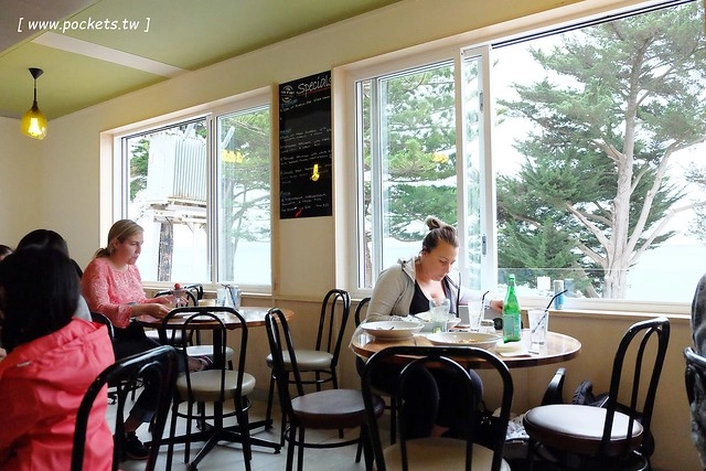 澳洲墨爾本｜菲利普島一日遊 Phillip Island，Maru野生動物園、Panny’s Chocolate巧克力觀光工廠、Cowes小鎮Isola di Capri晚餐、Phillip Island 企鵝島神仙小企鵝歸巢 @飛天璇的口袋