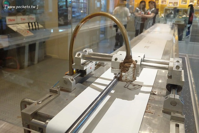 澳洲墨爾本｜菲利普島一日遊 Phillip Island，Maru野生動物園、Panny’s Chocolate巧克力觀光工廠、Cowes小鎮Isola di Capri晚餐、Phillip Island 企鵝島神仙小企鵝歸巢 @飛天璇的口袋