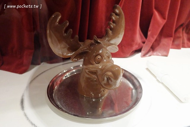 澳洲墨爾本｜菲利普島一日遊 Phillip Island，Maru野生動物園、Panny’s Chocolate巧克力觀光工廠、Cowes小鎮Isola di Capri晚餐、Phillip Island 企鵝島神仙小企鵝歸巢 @飛天璇的口袋