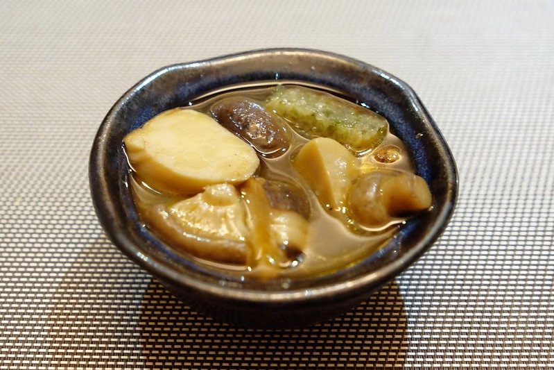 鈺善閣素．養生懷石┃台中西屯：每一道菜都像藝術品，高貴又有質感的蔬食餐廳，母親節台中素食餐廳推薦 @飛天璇的口袋