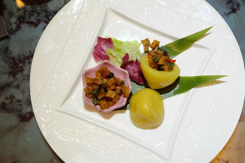 鈺善閣素．養生懷石┃台中西屯：每一道菜都像藝術品，高貴又有質感的蔬食餐廳，母親節台中素食餐廳推薦 @飛天璇的口袋