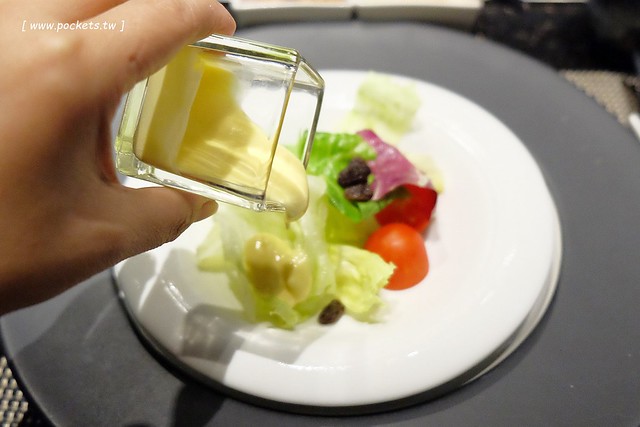 凱焱鐵板燒┃台中南屯餐廳：標榜少鹽、輕油、原味的鐵板燒料理，想吃美食也可以健康無負擔，兼具視覺與味覺的精彩享饗 @飛天璇的口袋