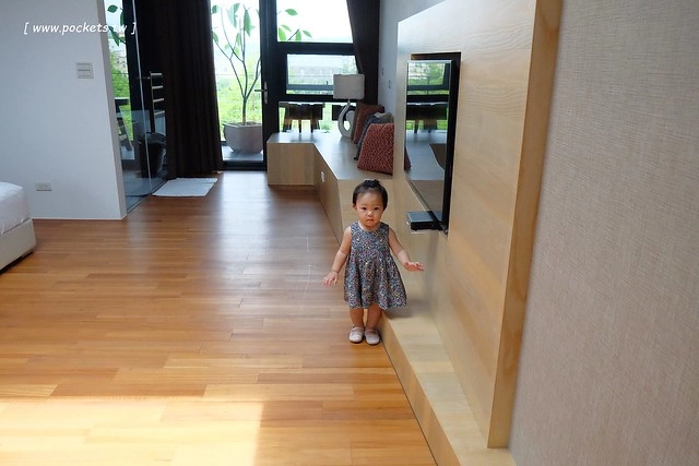 在鷺上生活會館┃宜蘭民宿推薦：豪華又頂級的全新民宿，擁有庭園游泳池、露天BBQ、嬰兒房，每間房間備有透明浴室、大型浴缸，貼心下午茶和豐盛九宮格早餐 @飛天璇的口袋