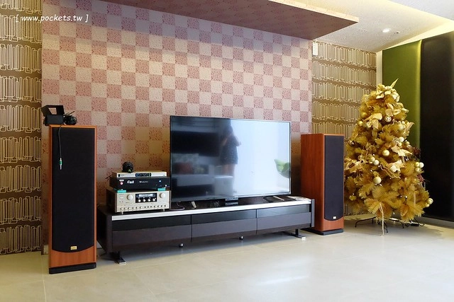 在鷺上生活會館┃宜蘭民宿推薦：豪華又頂級的全新民宿，擁有庭園游泳池、露天BBQ、嬰兒房，每間房間備有透明浴室、大型浴缸，貼心下午茶和豐盛九宮格早餐 @飛天璇的口袋