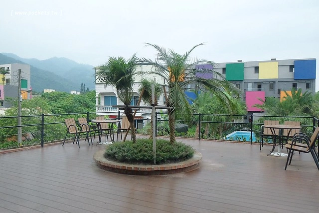 在鷺上生活會館┃宜蘭民宿推薦：豪華又頂級的全新民宿，擁有庭園游泳池、露天BBQ、嬰兒房，每間房間備有透明浴室、大型浴缸，貼心下午茶和豐盛九宮格早餐 @飛天璇的口袋