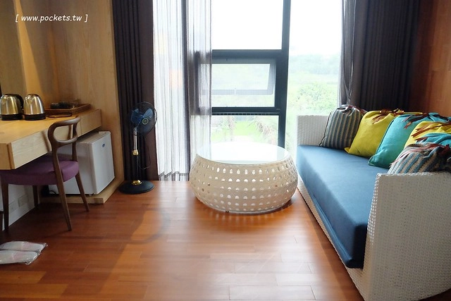 在鷺上生活會館┃宜蘭民宿推薦：豪華又頂級的全新民宿，擁有庭園游泳池、露天BBQ、嬰兒房，每間房間備有透明浴室、大型浴缸，貼心下午茶和豐盛九宮格早餐 @飛天璇的口袋