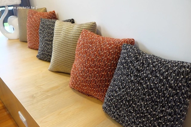 在鷺上生活會館┃宜蘭民宿推薦：豪華又頂級的全新民宿，擁有庭園游泳池、露天BBQ、嬰兒房，每間房間備有透明浴室、大型浴缸，貼心下午茶和豐盛九宮格早餐 @飛天璇的口袋