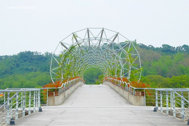 熊轉家小豬食┃霧峰美食餐廳：手作餐點嚴選用心食材，室內有很多可愛的小豬，位於霧峰921地震園區裡面，鄰近霧峰光復新村，是親子友善餐廳 @飛天璇的口袋