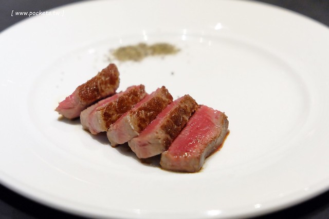 凱焱鐵板燒┃台中南屯餐廳：標榜少鹽、輕油、原味的鐵板燒料理，想吃美食也可以健康無負擔，兼具視覺與味覺的精彩享饗 @飛天璇的口袋