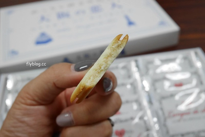 【日本大阪】日本必買伴手禮推薦~日本必買零食伴手禮！零食餅乾、大阪限定商品(購於關西機場免稅商店) @飛天璇的口袋