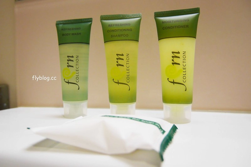 紐西蘭奧克蘭｜奧克蘭城市飯店 Auckland City Hotel．房間備有小廚房，隔壁就是韓國超市，鄰近天空塔、皇后大道和維達港 @飛天璇的口袋