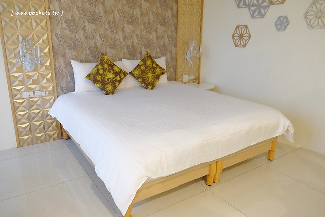 宜蘭冬山｜微風小棧民宿，享受荷畔池泡湯，提供腳踏車供親子騎乘，鄰近羅東夜市與羅東公園 @飛天璇的口袋