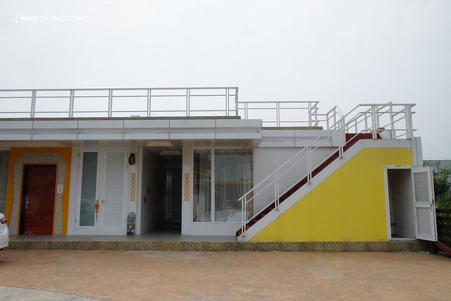 宜蘭冬山｜微風小棧民宿，享受荷畔池泡湯，提供腳踏車供親子騎乘，鄰近羅東夜市與羅東公園 @飛天璇的口袋