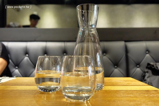 MR. TSUO 左先生的西式廚房｜鄰近捷運文湖線西湖站，前晶華飯店主廚，以低溫烹飪料理手法，結合創意與時尚的舒適空間 @飛天璇的口袋