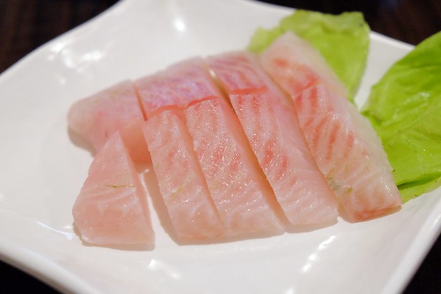 寬窄巷子老成都火鍋┃豐原美食推薦：使用20多種中藥辛香料，麻辣香濃的道地四川風味火鍋，記者出身的四川美女老闆娘，食尚玩家報導 @飛天璇的口袋