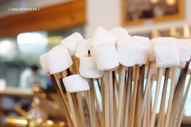 日本山梨｜清里一日遊．Rock餐廳、清里聖アンデレ教会、清高寮、萌木之村 @飛天璇的口袋