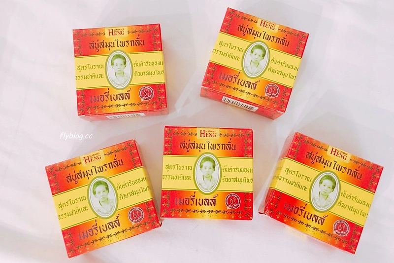 泰國清邁｜泰國清邁必買伴手禮．個人推薦必買零食、餅乾、化妝品、藥品和雜貨 @飛天璇的口袋