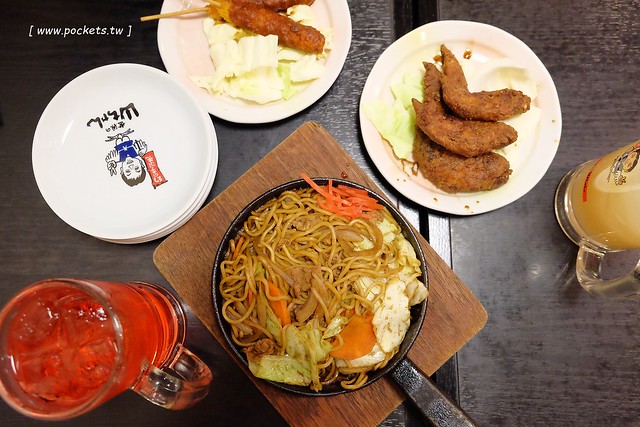 日本愛知｜世界的山將納屋橋店．名古屋必吃夢幻手羽先，伏見站8號出口步行3分鐘 @飛天璇的口袋