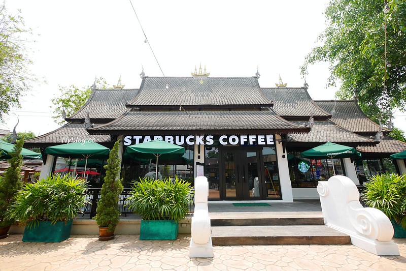 泰國清邁｜清邁最美的星巴克，全球唯一蘭那建築星巴克，星巴克迷到清邁必朝聖 @飛天璇的口袋