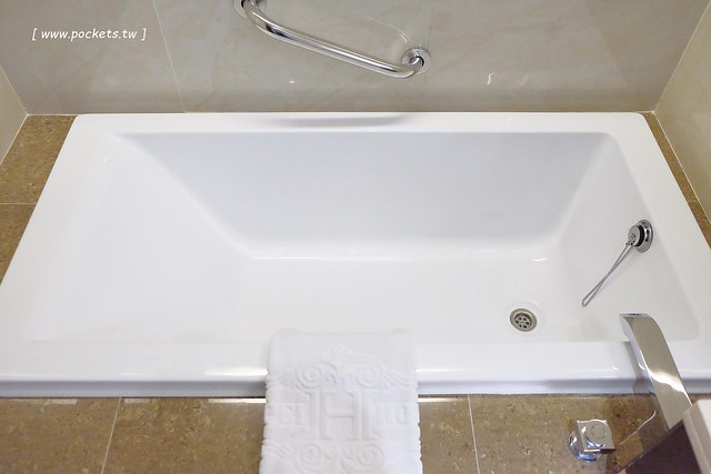 台北大同｜台北城大飯店，台灣第一座由古蹟改建的旅館，鄰近大稻埕碼頭和寧夏夜市 @飛天璇的口袋