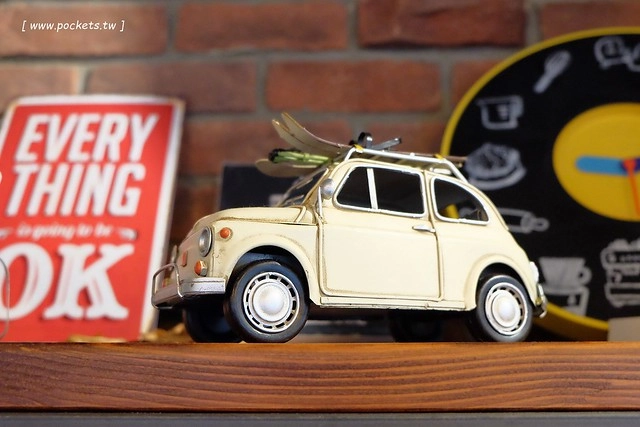 P&J’s P&acirc;tisserie法式鏡面蛋糕｜一對夫妻開的甜點店，價格親民深受學生族群的喜愛 @飛天璇的口袋