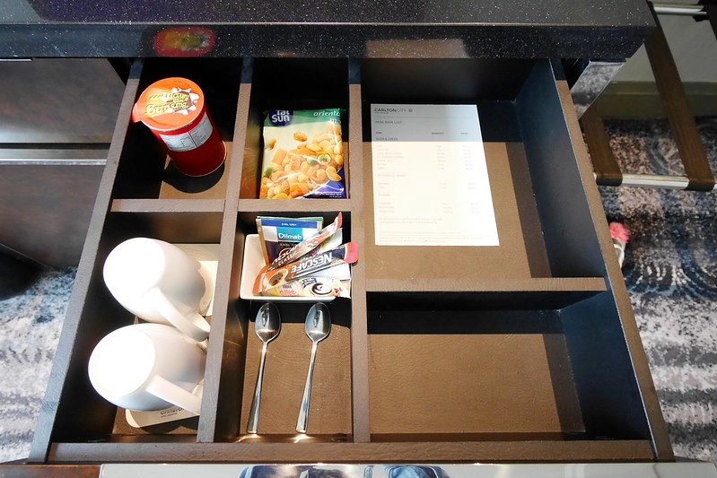 新加坡｜卡爾登城市飯店．Carlton City Hotel Singapore．Tanjong Pagar地鐵站2分鐘，鄰近Maxwell美食廣場 @飛天璇的口袋