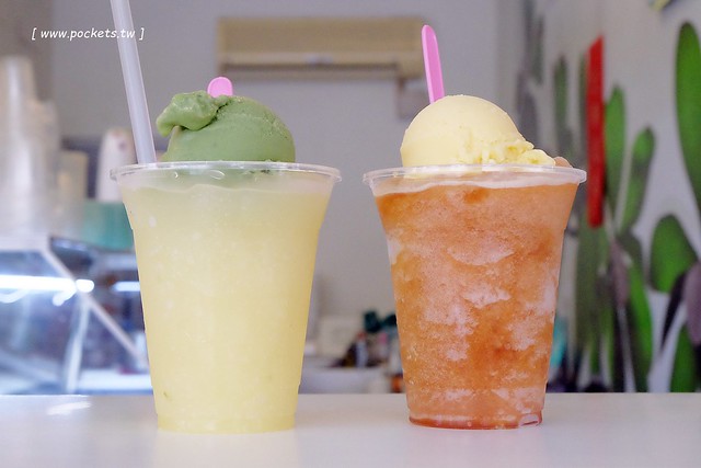 台中南屯｜2 in one 冰淇淋專賣店，當冰沙遇到冰淇淋，天然無負擔的夏日冰品 @飛天璇的口袋