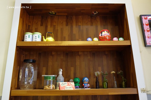 金帛霜淇淋專賣店┃台中北區美食：一中商圈的散步美食，抹茶鯛魚燒宇治金時上市，搬了家之後空間更寬敞，有淡淡的日式復古氛圍 @飛天璇的口袋