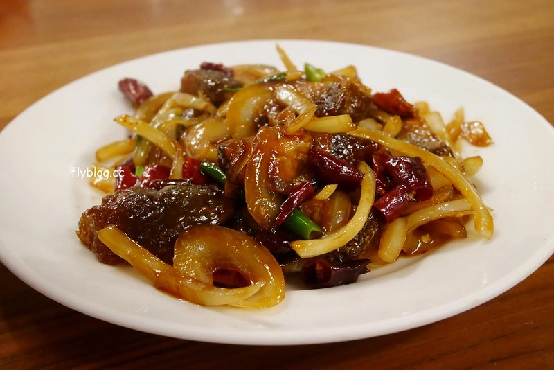 漁人船釣海鮮餐廳┃台中西屯：食材新鮮價格不貴，多人聚餐的好選擇，中科商圈美食餐廳推薦 @飛天璇的口袋