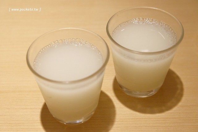 新宿勝博殿｜慶祝11週年慶，週週抽日本東京雙人來回機票，新上市金黃極濃的雪花起司豬排，品嚐超厚切日式炸豬排的美味 @飛天璇的口袋